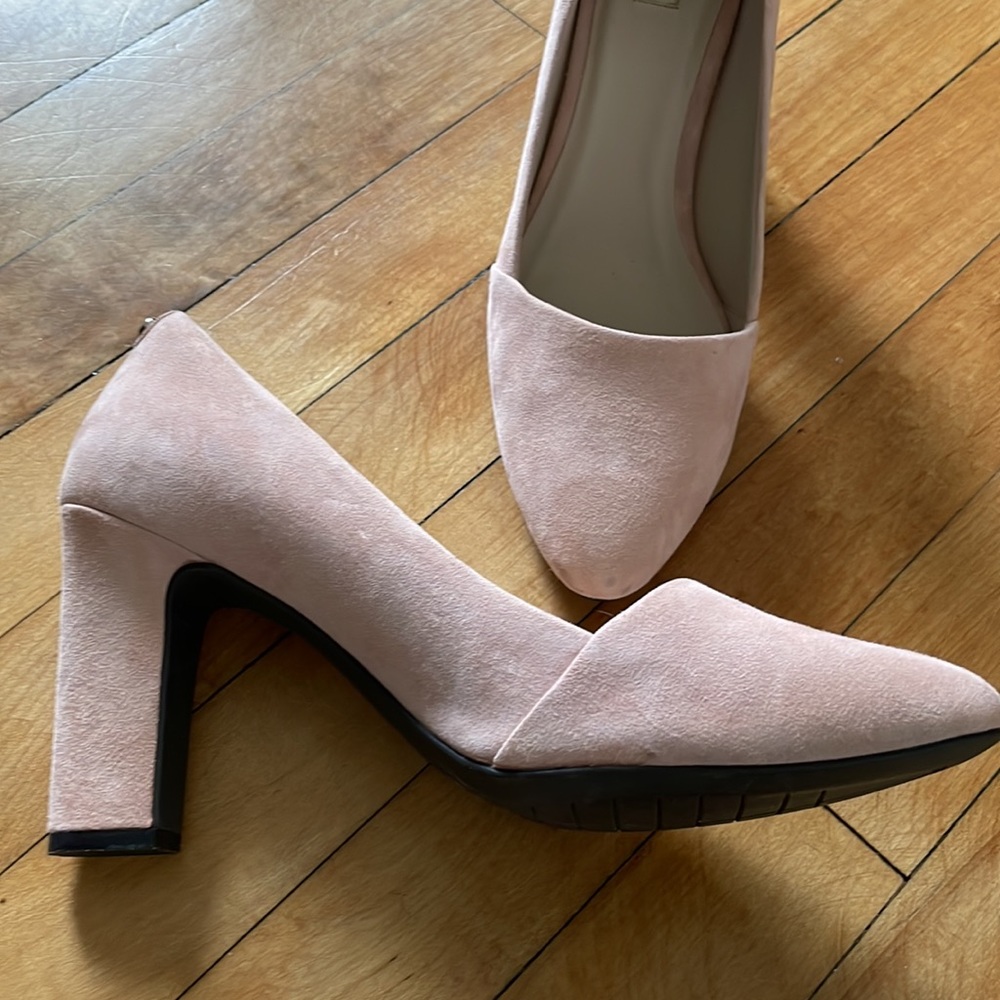 Pale pink suede Cole Haan heels. Only worn once! Great for Spring!